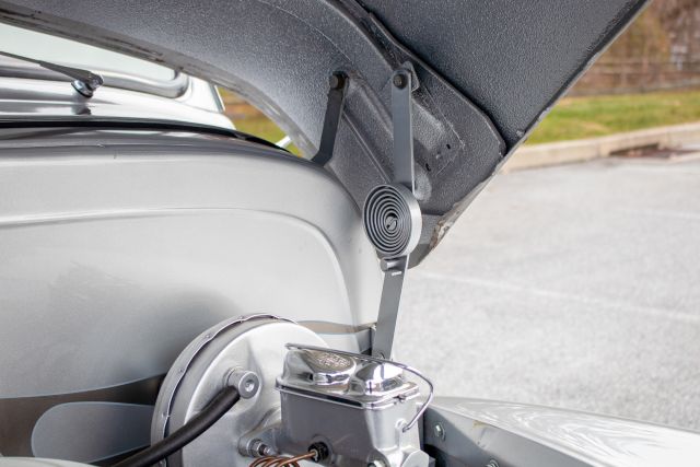 LOT_496_1949_Chevrolet_County_C-299.jpg